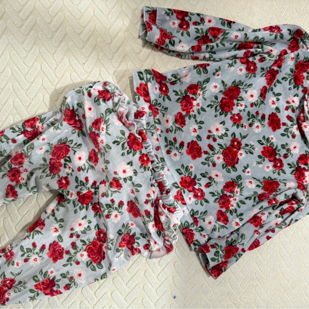 Red and Gray Floral Set Soft and Stretchy